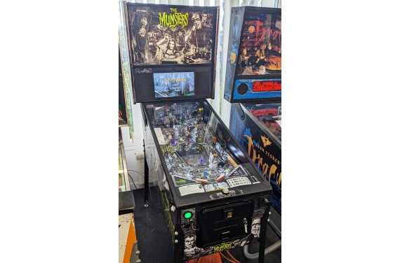 Flipper Stern Munsters Premium
